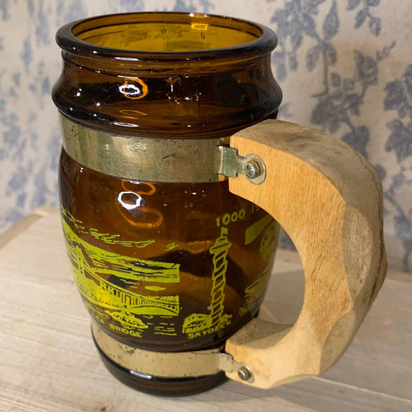 Vintage Souvenir 1000 Islands Brown Glass Mug - Picture 2 of 8